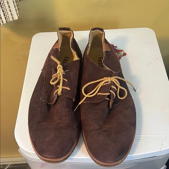 Brown Suede Men's Shoes - Picture 1 of 3